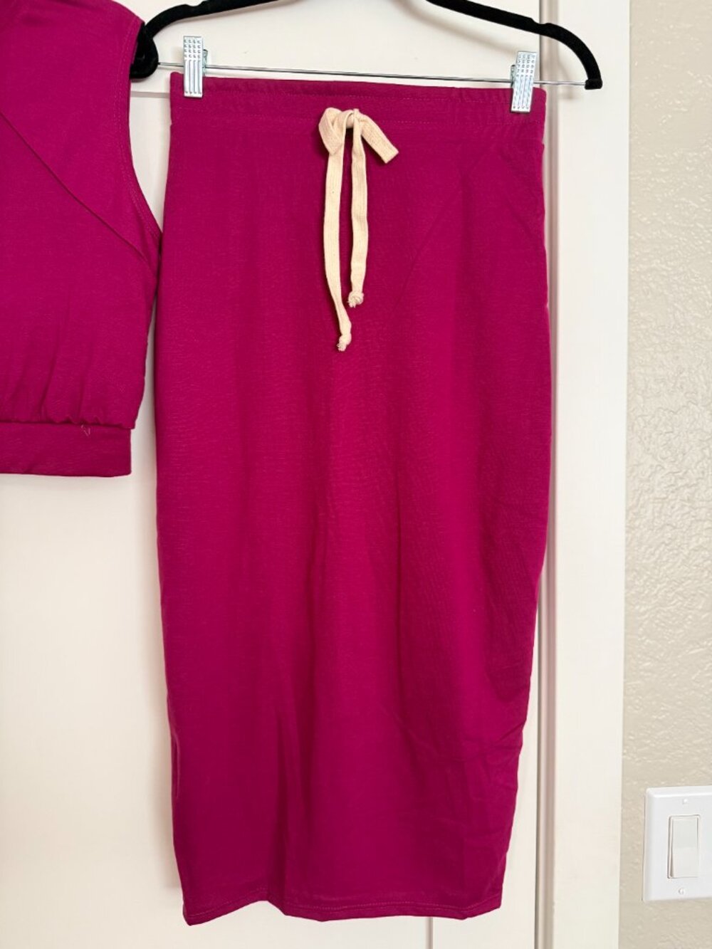 TheMogan Womens Cranberry 2 Piece Cropped Tank With A Pencil Skirt Set Size Med - Picture 3 of 4